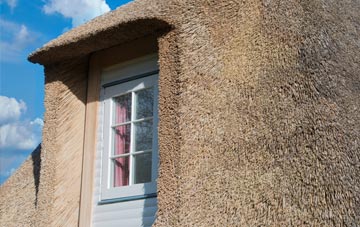 Doun Charlabhaigh thatch roof disadvantages